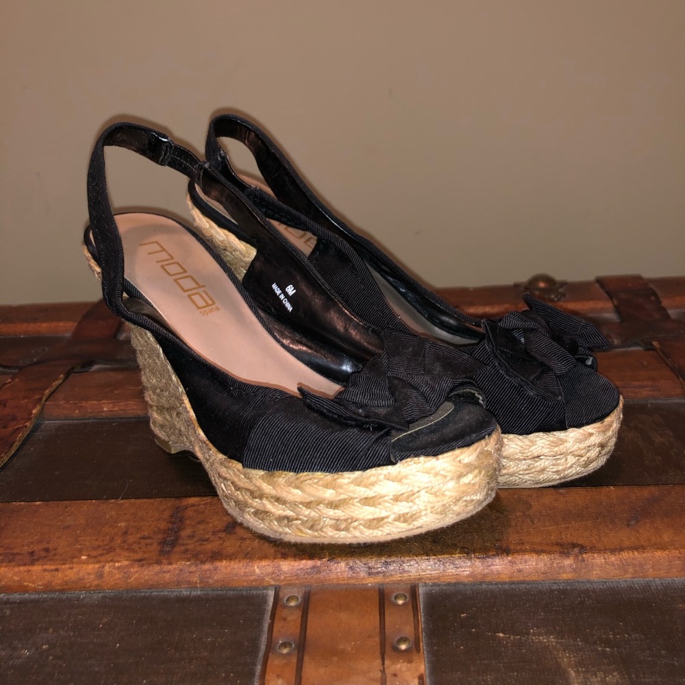Black Moda Wedges